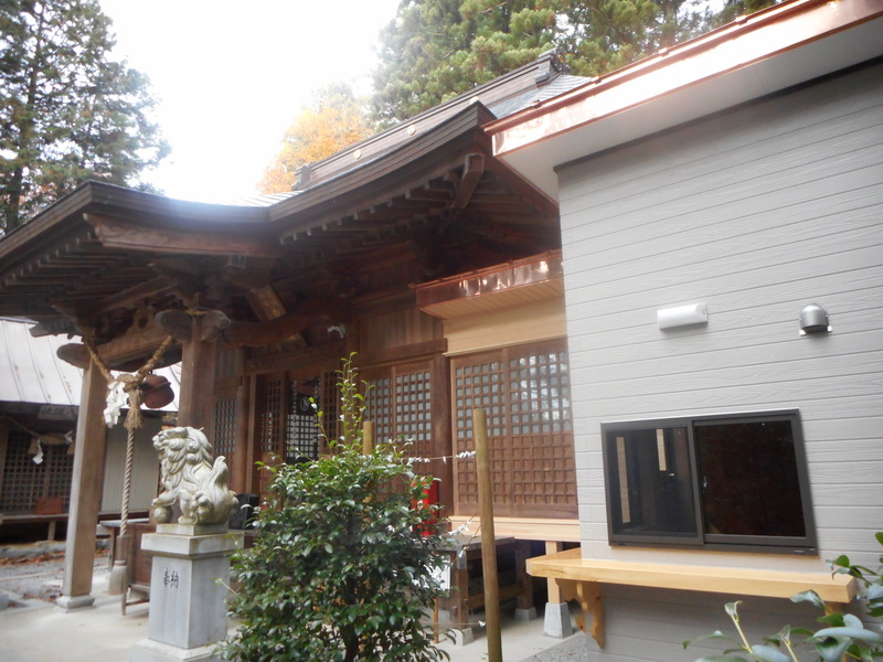 鹽澤神社：拝殿続きに増設しました☆